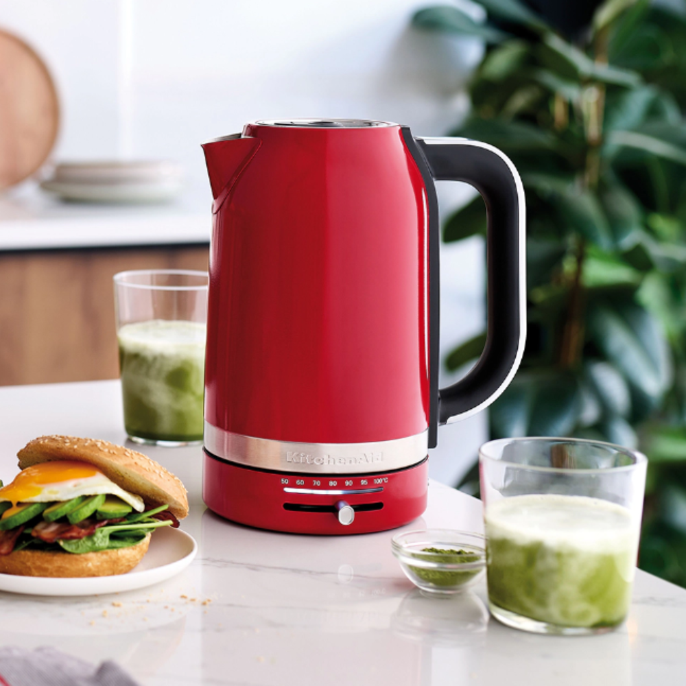 Pava Electrica KITCHENAID LKEK1701RER 1,7Lts 1500W Acero inox Rojo